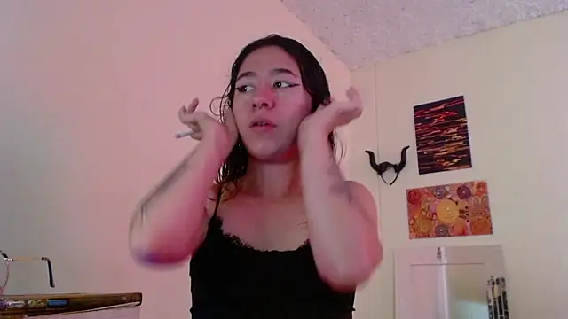 Maam Ine online show from October 6, 7:07 pm