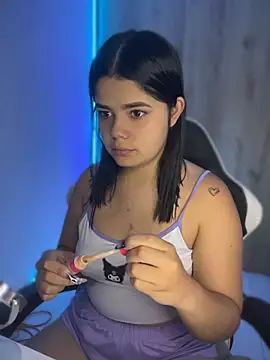 pretty angela1 online show from April 17, 4:25 am