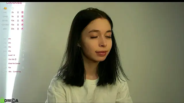 LittleOriana online show from February 14, 11:12 am