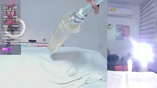 Maria Jones  online show from November 11, 2:51 am