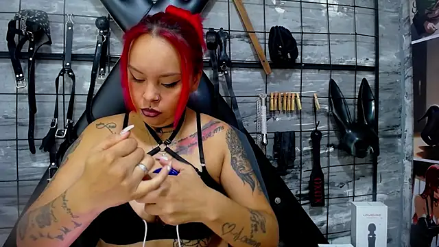 Alana Roth online show from March 9, 7:39 pm