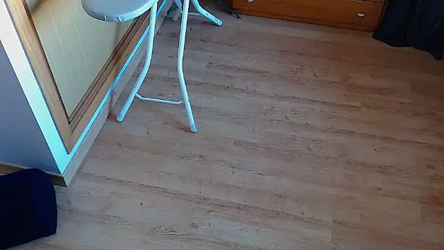 Betty2u online show from October 11, 8:52 am