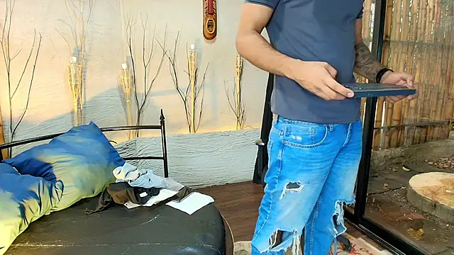 MarcoVitto online show from October 2, 11:48 am