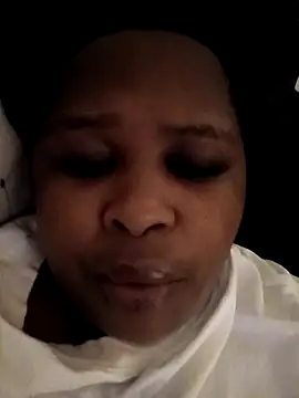 SexyLadyBoosxx online show from October 24, 5:36 am