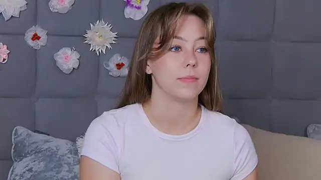 TheEmma online show from September 26, 6:33 am