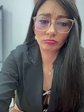 BELLA--26 online show from January 5, 6:33 pm