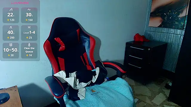 Anniee x online show from March 24, 1:16 pm