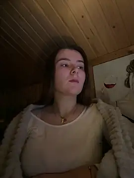 mewKate online show from January 5, 7:50 pm