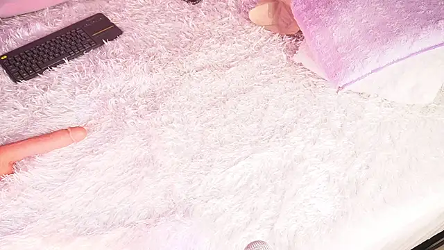 larastanford1 online show from November 15, 2:23 am