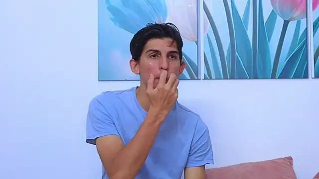 Ana and Leo online show from November 22, 2:53 pm