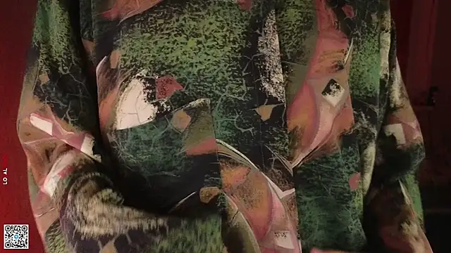 mon lola online show from September 12, 5:42 pm