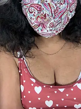 ArathyNambyarMallu online show from November 17, 4:19 pm