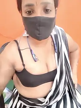 Lolitatamil online show from April 5, 8:30 pm