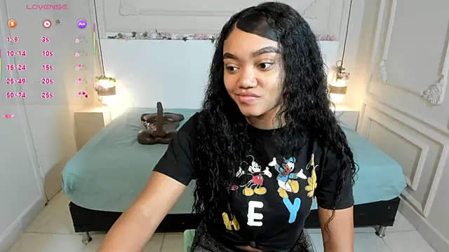 JasmineRose7 online show from September 26, 12:25 pm