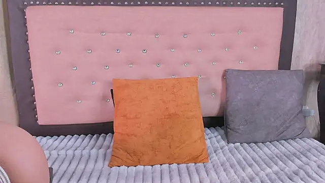 StefanyRousse online show from March 31, 12:27 pm