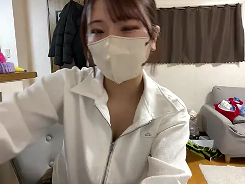 sakuchaaa 2525 online show from April 4, 11:47 pm