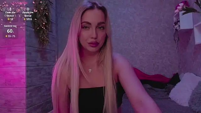 Mika Rayy online show from September 10, 6:52 pm