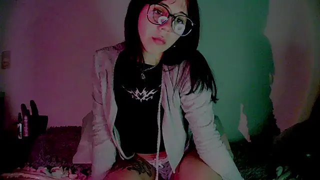 w4xxita online show from May 22, 3:15 am