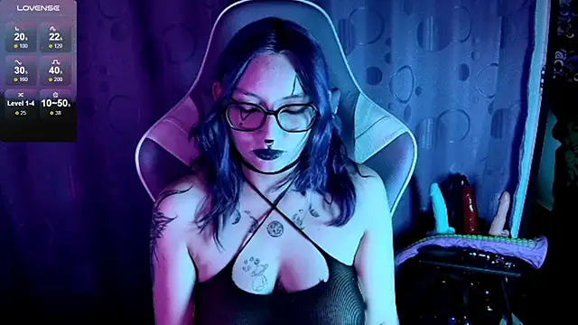 Kimlennox  online show from September 29, 1:38 pm