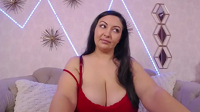 BustyEva  online show from November 22, 4:37 am