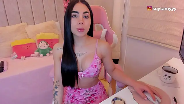 tamy xoo online show from March 19, 6:34 pm