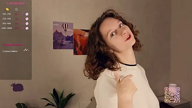 Leya Curly online show from September 13, 3:31 pm