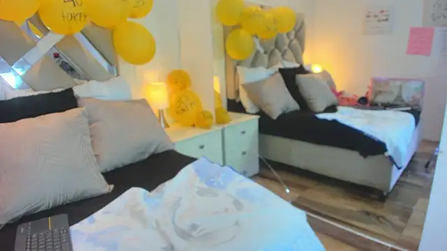 raquell moore online show from December 22, 5:27 pm