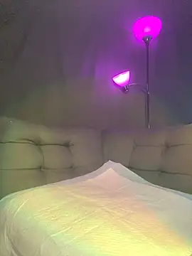 GoddessP online show from April 29, 11:13 am