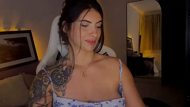 Princ3ss  online show from November 17, 9:04 pm