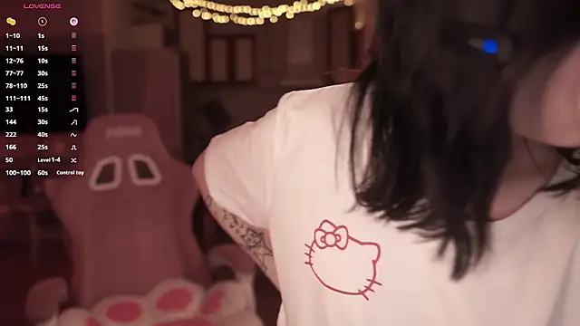 miuri miy online show from March 13, 7:04 pm