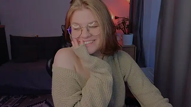  JessieVibes online show from February 25, 3:10 pm