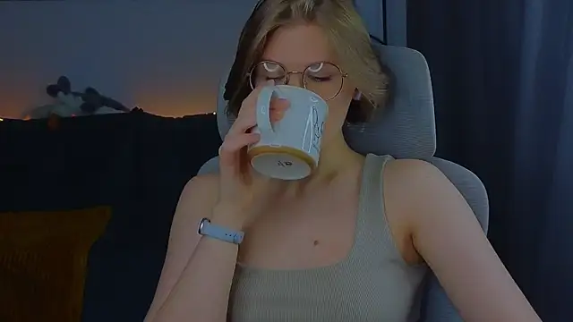  JessieVibes online show from October 23, 12:44 pm