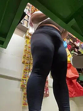 Miia Jazmin online show from March 7, 1:40 pm