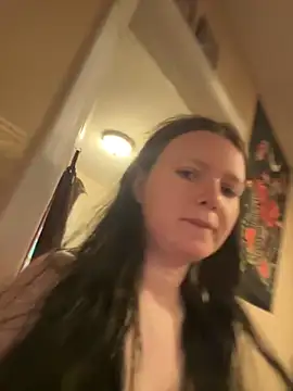 VenusandIppy online show from April 26, 10:18 pm