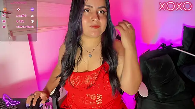 VanneCute1 online show from March 10, 7:45 am