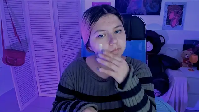 DiaAngell online show from September 17, 8:51 pm