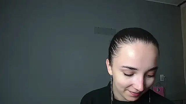 Eva Gloryy online show from June 6, 2:45 pm