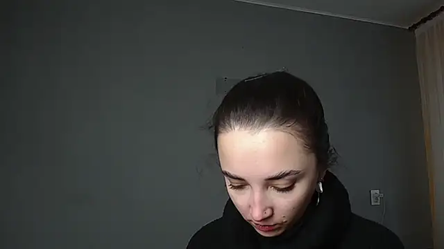 Eva Gloryy online show from April 11, 8:40 am