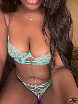 3xoticNiyah online show from March 9, 8:23 pm