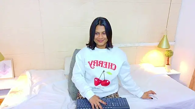 tinyy whore18 online show from March 31, 8:14 am