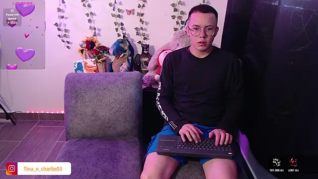 Tina 4 Charlie online show from February 22, 4:08 pm