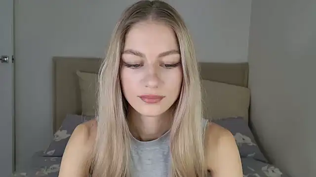 GabriellaOlsen online show from October 17, 10:40 am