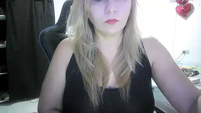 mariana0x online show from October 9, 1:15 pm