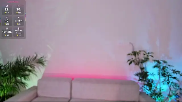 Hannah Jonhson online show from October 8, 1:43 am