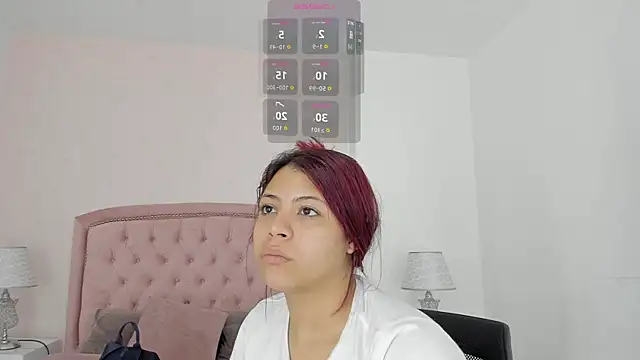 Kendall  Fox online show from October 3, 6:07 am