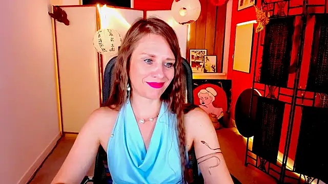EmiliaBedy online show from June 8, 9:10 am