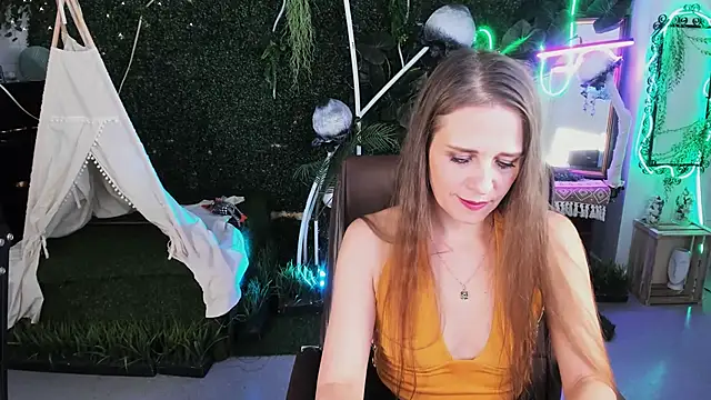 EmiliaBedy online show from November 27, 9:12 am