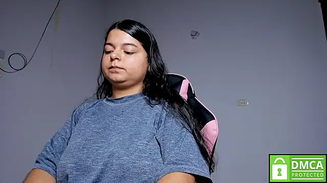 Little Shaara online show from October 21, 8:24 pm