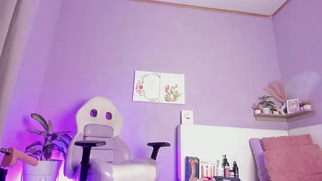 Rossi Mariana online show from October 13, 12:30 pm