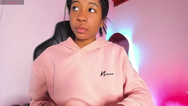 Zaira Rose  online show from November 27, 2:42 pm